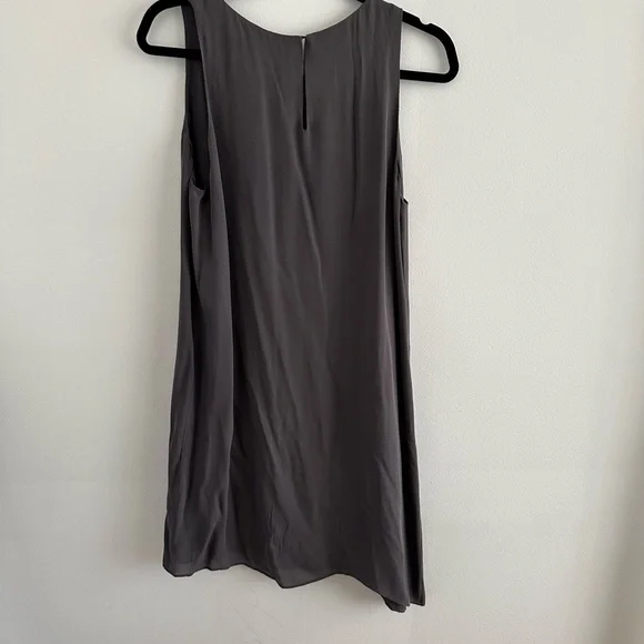 100% Silk Ruffled Dress - Picture 6 of 10